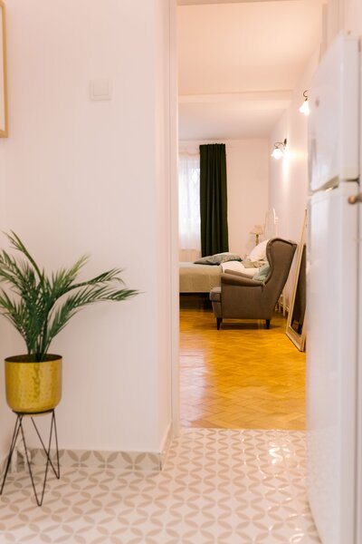 Universitate, ultracentral,